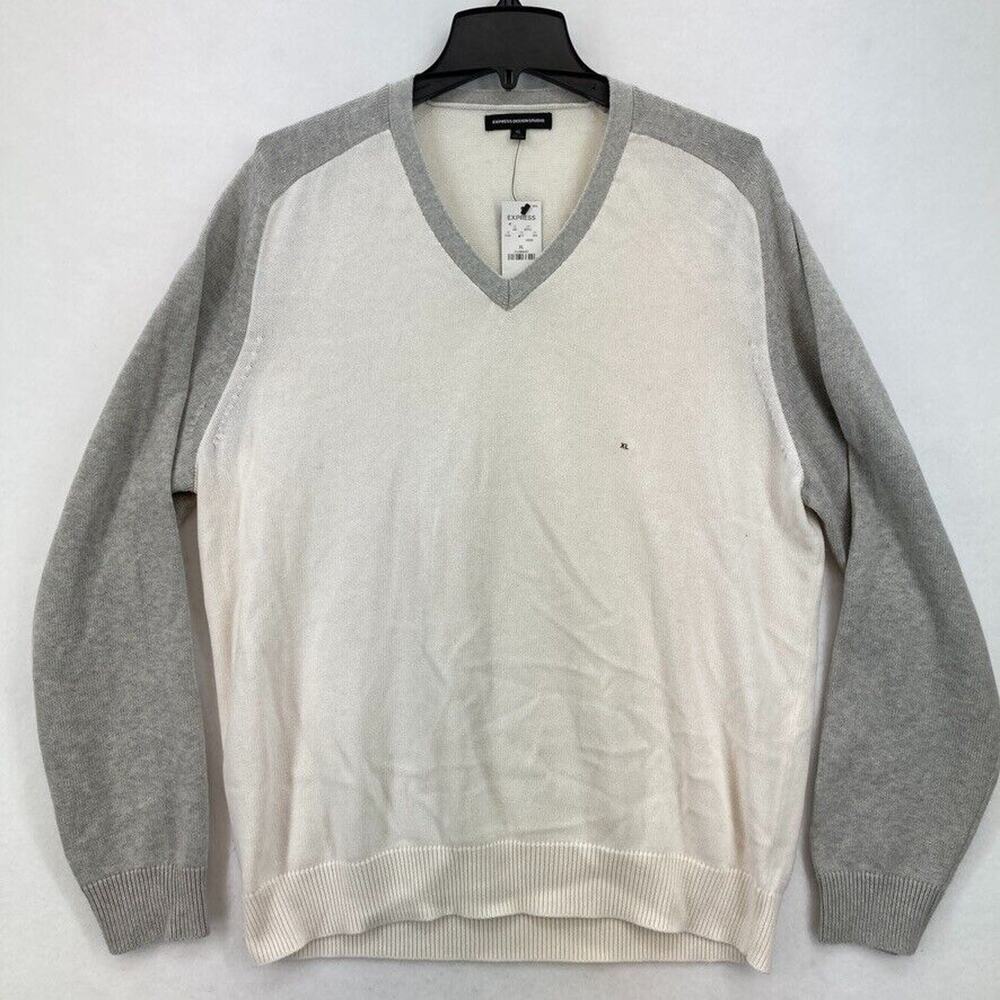 Express Design Studio Cashmere Sweater Women's XL Cream Gray Long Sleeve V‎ Neck
